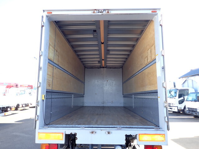 日野レンジャーアルミウイング中型（4t）[写真15]