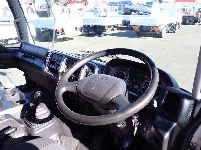 日野レンジャーアルミウイング中型（4t）[写真29]