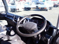 日野レンジャーアルミウイング中型（4t）[写真30]