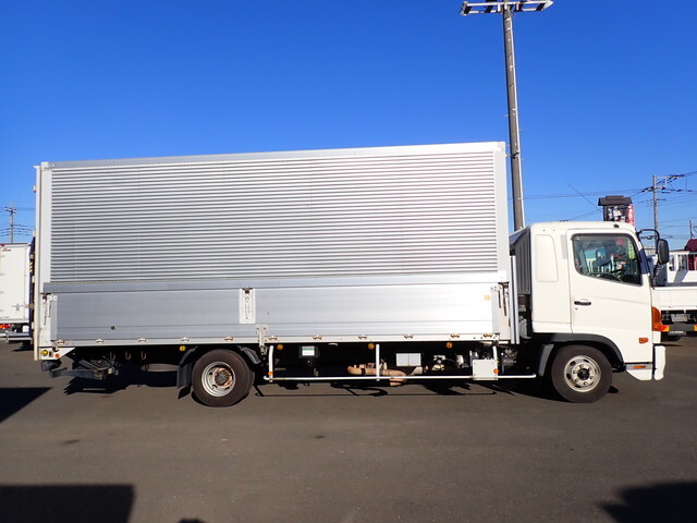 日野レンジャーアルミウイング中型（4t）[写真05]