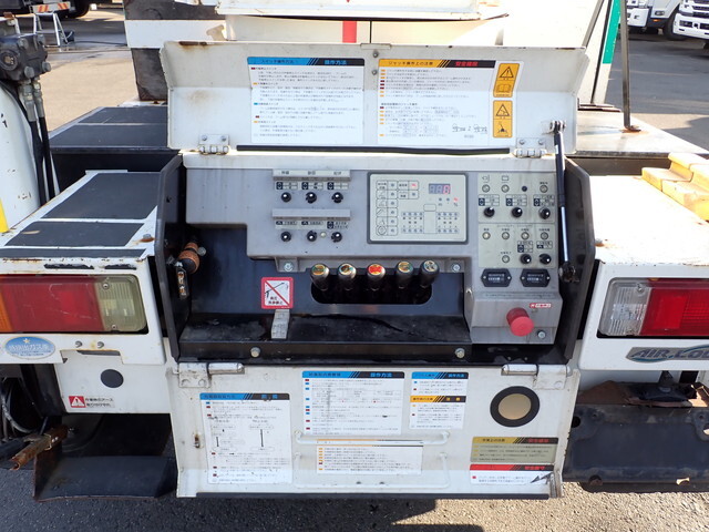 日野デュトロ高所作業車小型（2t・3t）[写真05]