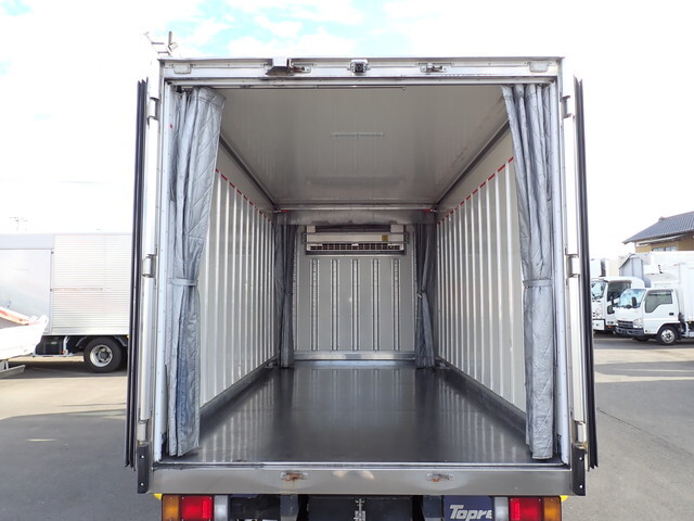 いすゞエルフ冷凍車（冷蔵車）小型（2t・3t）[写真10]