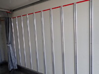 いすゞエルフ冷凍車（冷蔵車）小型（2t・3t）[写真16]