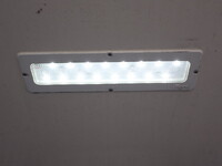 いすゞエルフ冷凍車（冷蔵車）小型（2t・3t）[写真18]