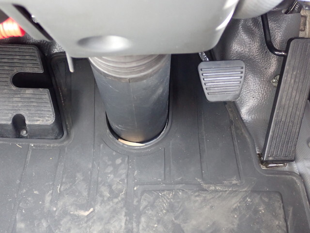 いすゞエルフ冷凍車（冷蔵車）小型（2t・3t）[写真30]