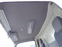 いすゞエルフ冷凍車（冷蔵車）小型（2t・3t）[写真36]