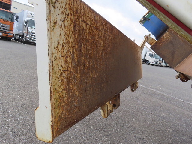 トヨタトヨエースダンプ小型（2t・3t）[写真07]