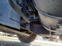 UDトラックスクオントレーラーヘッド（トラクターヘッド）大型（10t）[写真11]