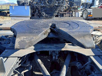 UDトラックスクオントレーラーヘッド（トラクターヘッド）大型（10t）[写真18]