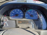 UDトラックスクオントレーラーヘッド（トラクターヘッド）大型（10t）[写真30]