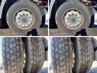 UDトラックスクオントレーラーヘッド（トラクターヘッド）大型（10t）[写真10]