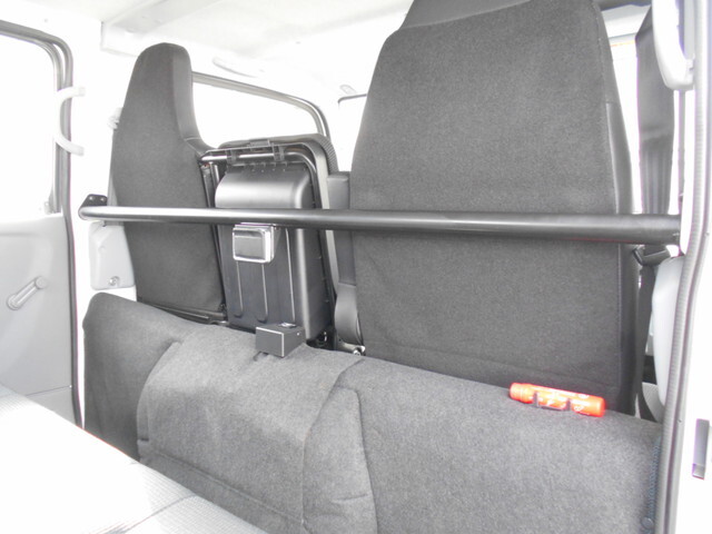 三菱ふそうキャンターダブルキャブ（Wキャブ）小型（2t・3t）[写真22]