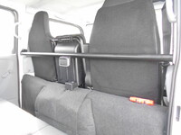 三菱ふそうキャンターダブルキャブ（Wキャブ）小型（2t・3t）[写真23]