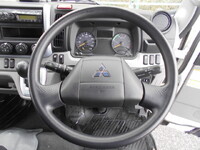 三菱ふそうキャンターダブルキャブ（Wキャブ）小型（2t・3t）[写真30]