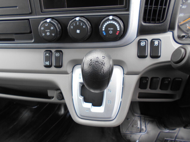 三菱ふそうキャンターダブルキャブ（Wキャブ）小型（2t・3t）[写真30]