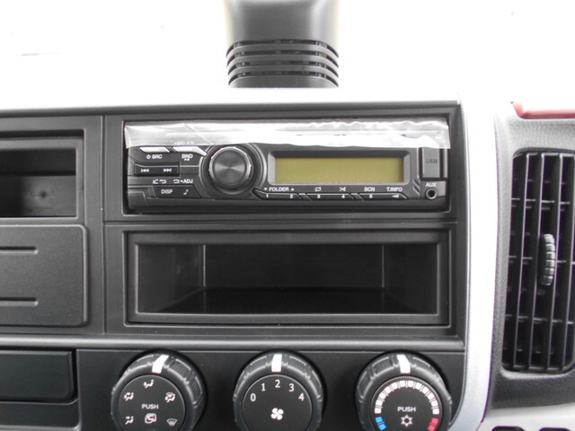 三菱ふそうキャンターダブルキャブ（Wキャブ）小型（2t・3t）[写真31]