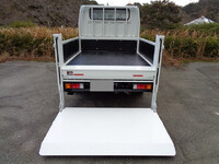 三菱ふそうキャンターダブルキャブ（Wキャブ）小型（2t・3t）[写真11]