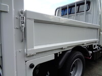 三菱ふそうキャンターダブルキャブ（Wキャブ）小型（2t・3t）[写真16]