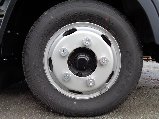 三菱ふそうキャンターダブルキャブ（Wキャブ）小型（2t・3t）[写真24]