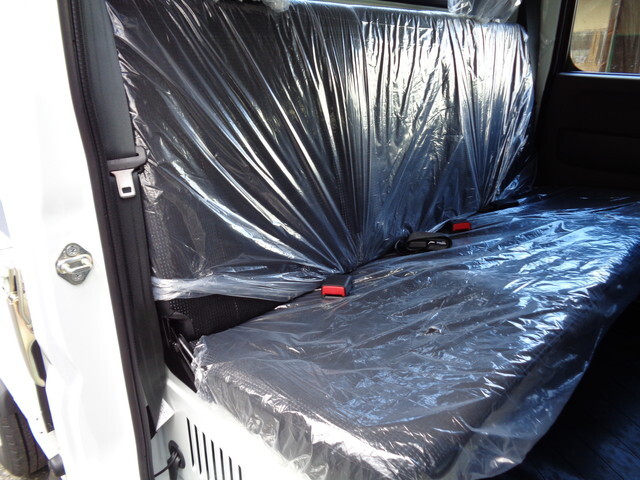 三菱ふそうキャンターダブルキャブ（Wキャブ）小型（2t・3t）[写真31]