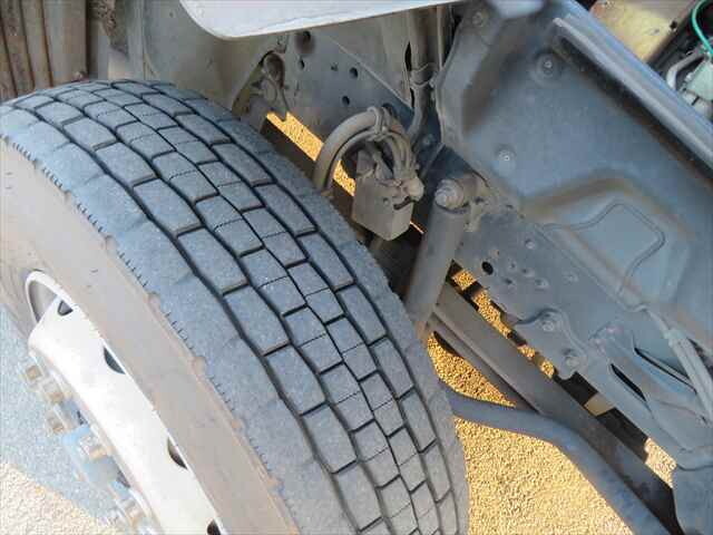 日野プロフィアクレーン付大型（10t）[写真14]