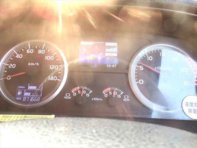 日野プロフィアクレーン付大型（10t）[写真27]