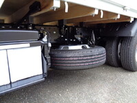 三菱ふそうキャンター平ボディ小型（2t・3t）[写真22]