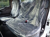 三菱ふそうキャンター平ボディ小型（2t・3t）[写真32]