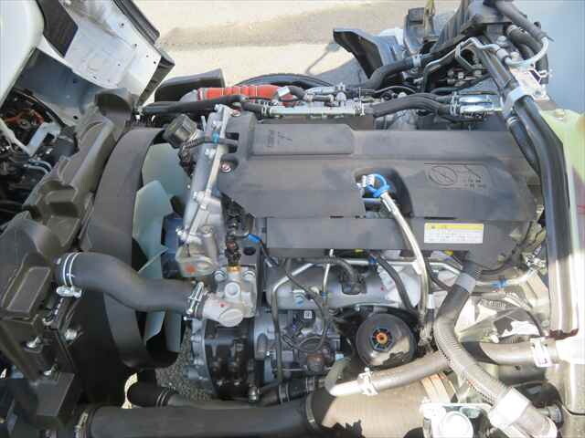 三菱ふそうキャンターダンプ小型（2t・3t）[写真10]