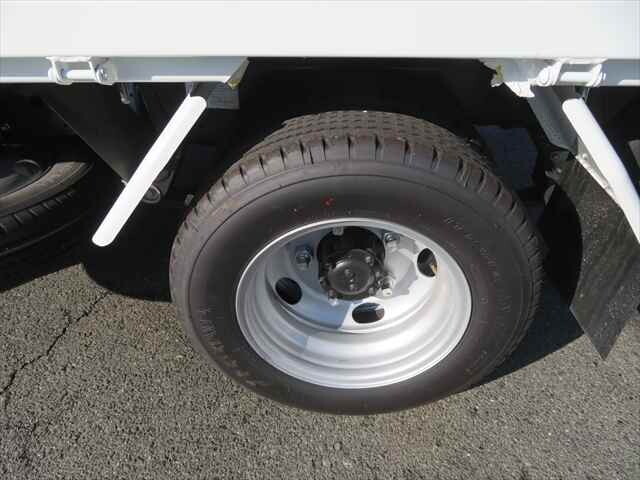 三菱ふそうキャンターダンプ小型（2t・3t）[写真14]