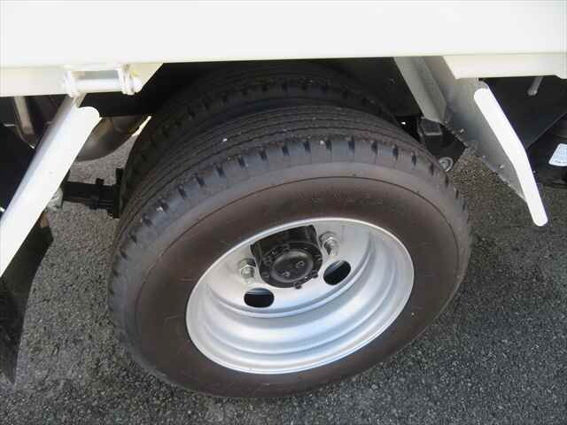 三菱ふそうキャンターダンプ小型（2t・3t）[写真15]