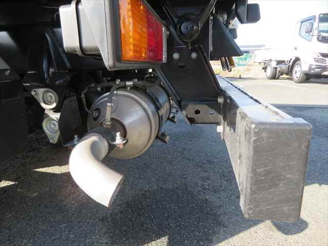 三菱ふそうキャンターダンプ小型（2t・3t）[写真20]