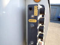 いすゞフォワードパッカー車（塵芥車）中型（4t）[写真11]