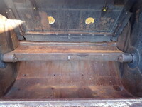 いすゞフォワードパッカー車（塵芥車）中型（4t）[写真14]