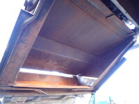 いすゞフォワードパッカー車（塵芥車）中型（4t）[写真16]