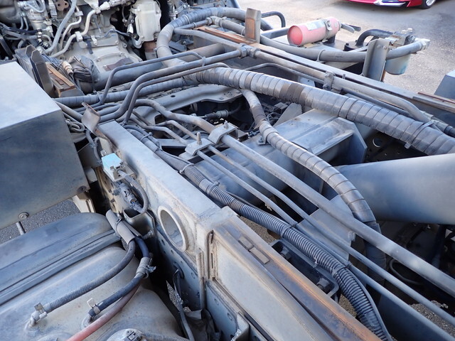 いすゞフォワードパッカー車（塵芥車）中型（4t）[写真22]