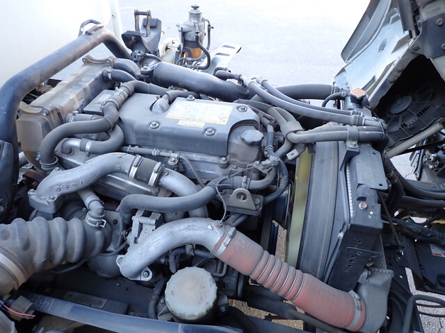 いすゞフォワードパッカー車（塵芥車）中型（4t）[写真29]