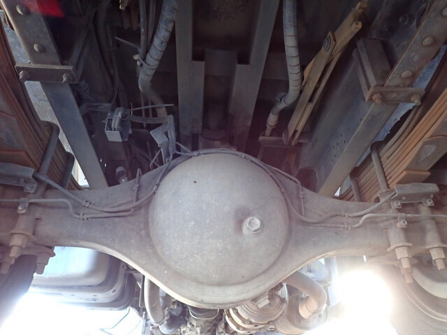 いすゞフォワードパッカー車（塵芥車）中型（4t）[写真38]