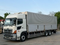 日野プロフィアアルミウイング大型（10t）