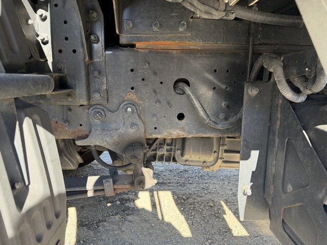 日野プロフィアアルミウイング大型（10t）[写真24]