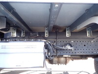 いすゞエルフ冷凍車（冷蔵車）小型（2t・3t）[写真12]