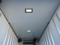 いすゞエルフ冷凍車（冷蔵車）小型（2t・3t）[写真22]