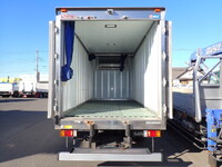 いすゞエルフ冷凍車（冷蔵車）小型（2t・3t）[写真09]