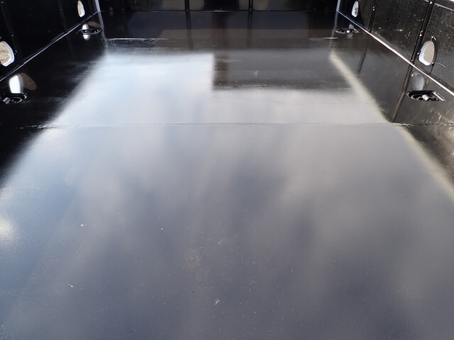 いすゞフォワードクレーン4段中型（4t）[写真13]