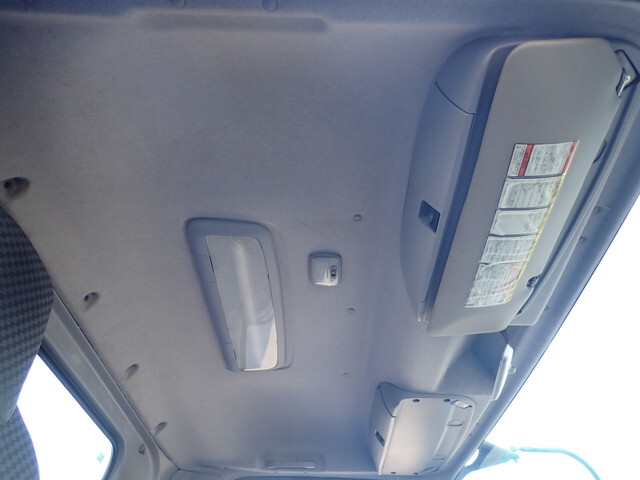 いすゞフォワードクレーン4段中型（4t）[写真37]