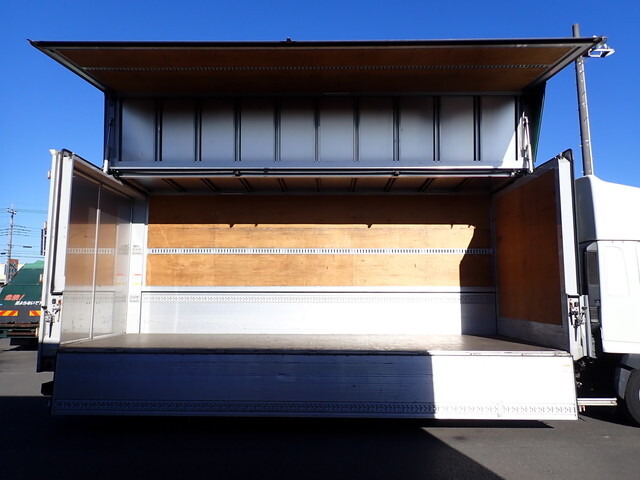 日野レンジャーアルミウイング中型（4t）[写真11]