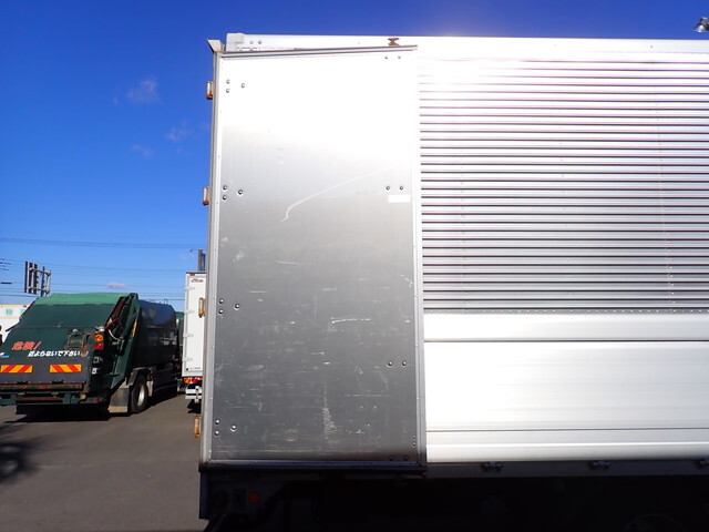 日野レンジャーアルミウイング中型（4t）[写真15]