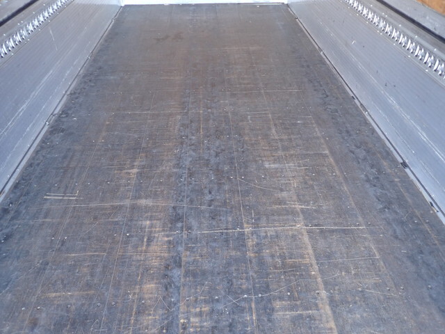 日野レンジャーアルミウイング中型（4t）[写真20]