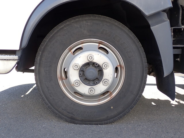 日野レンジャーアルミウイング中型（4t）[写真24]