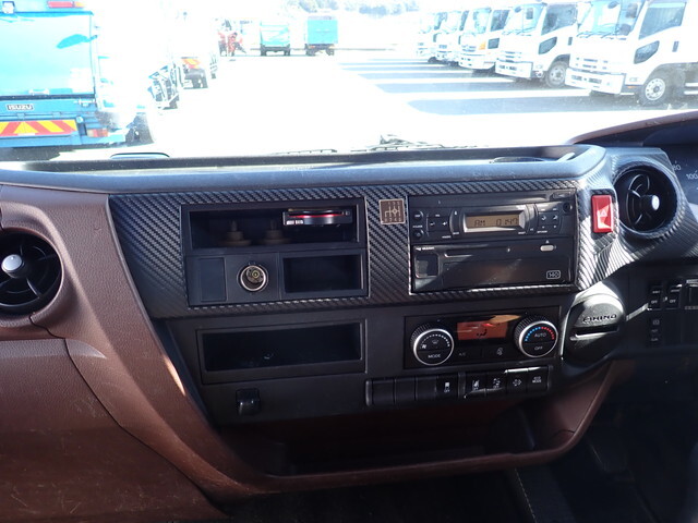 日野レンジャーアルミウイング中型（4t）[写真29]